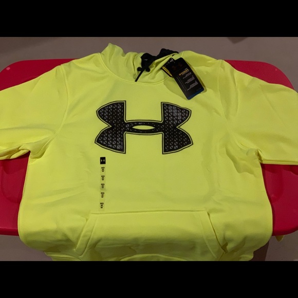 Brand New Under Armour storm hoodie size Medium - Picture 1 of 2